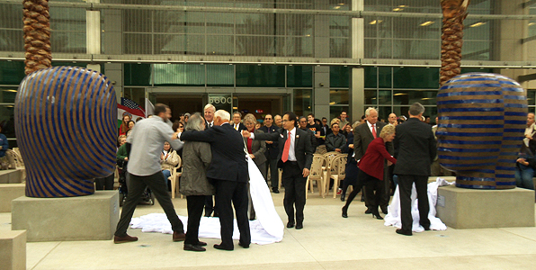 Sculptures by Jun Kaneko outside Registrar of Voters building.