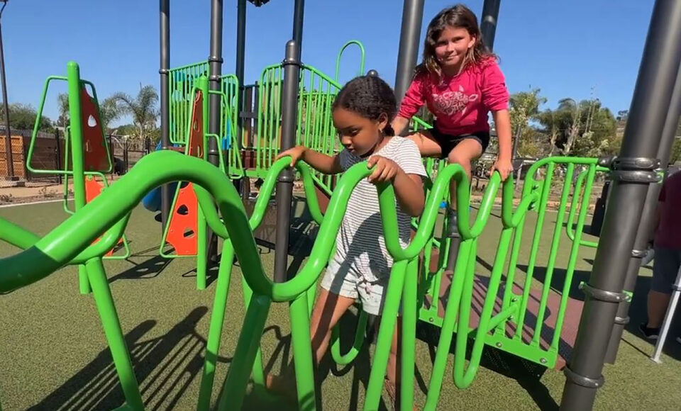 2 girls playing at Ildica Park
