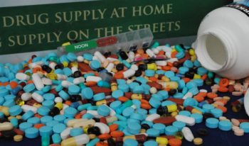 picture with lots of prescription drugs