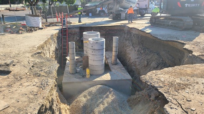 An underground stormwater device that captures trash