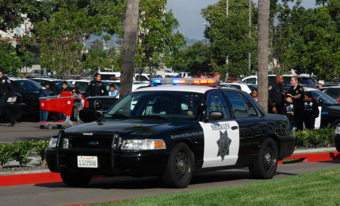Sheriff patrol car