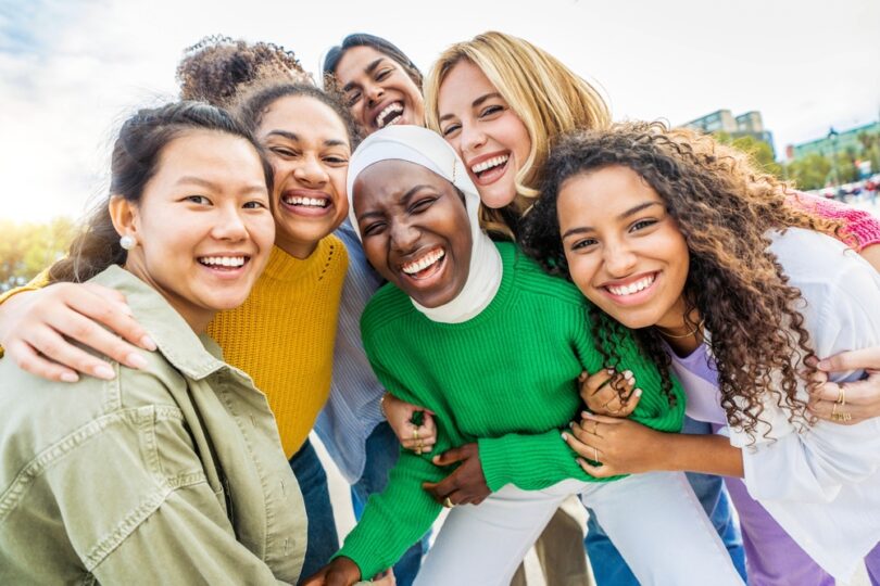 group of teen girls